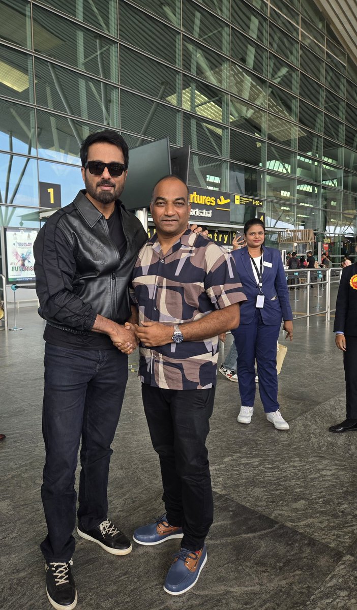 It was an absolute honor and pleasure to catch up with Sonu bhai. Such an amazing, humble and kind gentleman!
<a href="/SonuSood/">sonu sood</a> look forward to seeing you again very soon.