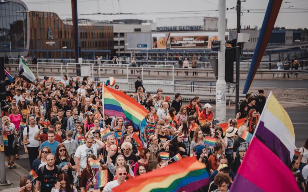 TOP3 najbardziej lewicowych miast w 🇵🇱 Polsce:

#1 🥇 Poznań (Woke Capital City 😍)
#2 🥈 Wrocław
#3 🥉 Warszawa