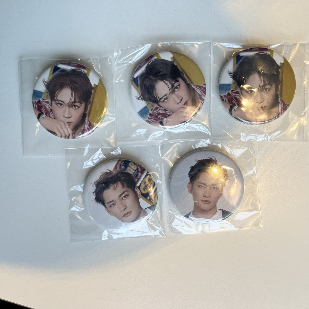 trkzk_'s tweet photo. ORβIT LIVE TOUR ROAR 交換 

【譲】画像、A賞TOMO
　　（ツリーにもう1枚）

【求】YUGO、YD、集合
　　 A賞YUGO

本日手渡し希望です。
お心当たりのある方ご連絡ください🙇

#ORβIT交換 #ORβIT求  #ORβIT譲 https://t.co/YlQ5UCedrz