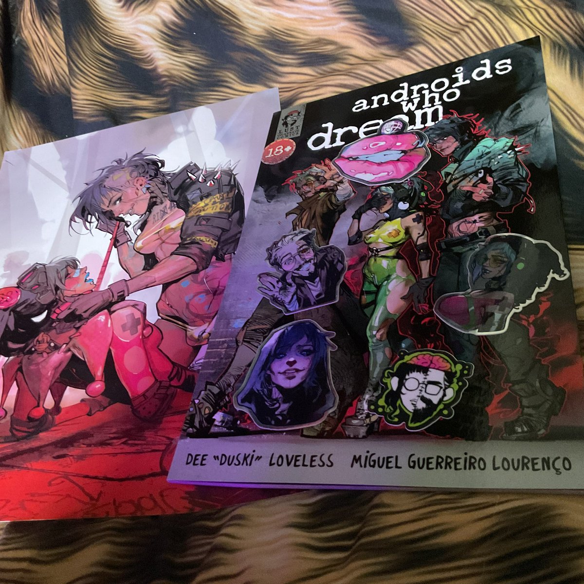 My Androids Who Dream copy finally came innnnn 😍😍😍💕💕💕💕💕💕 <a href="/IncarnateComics/">Lust Incarnate Comics</a> thank yall so much, everything is amazing I am blown away by the quality and Duski’s illustrations are fucking flawless 😍💕💕 pls yall go grab a copy and keep supporting NSFW artists!! 💕💕💕💕💕