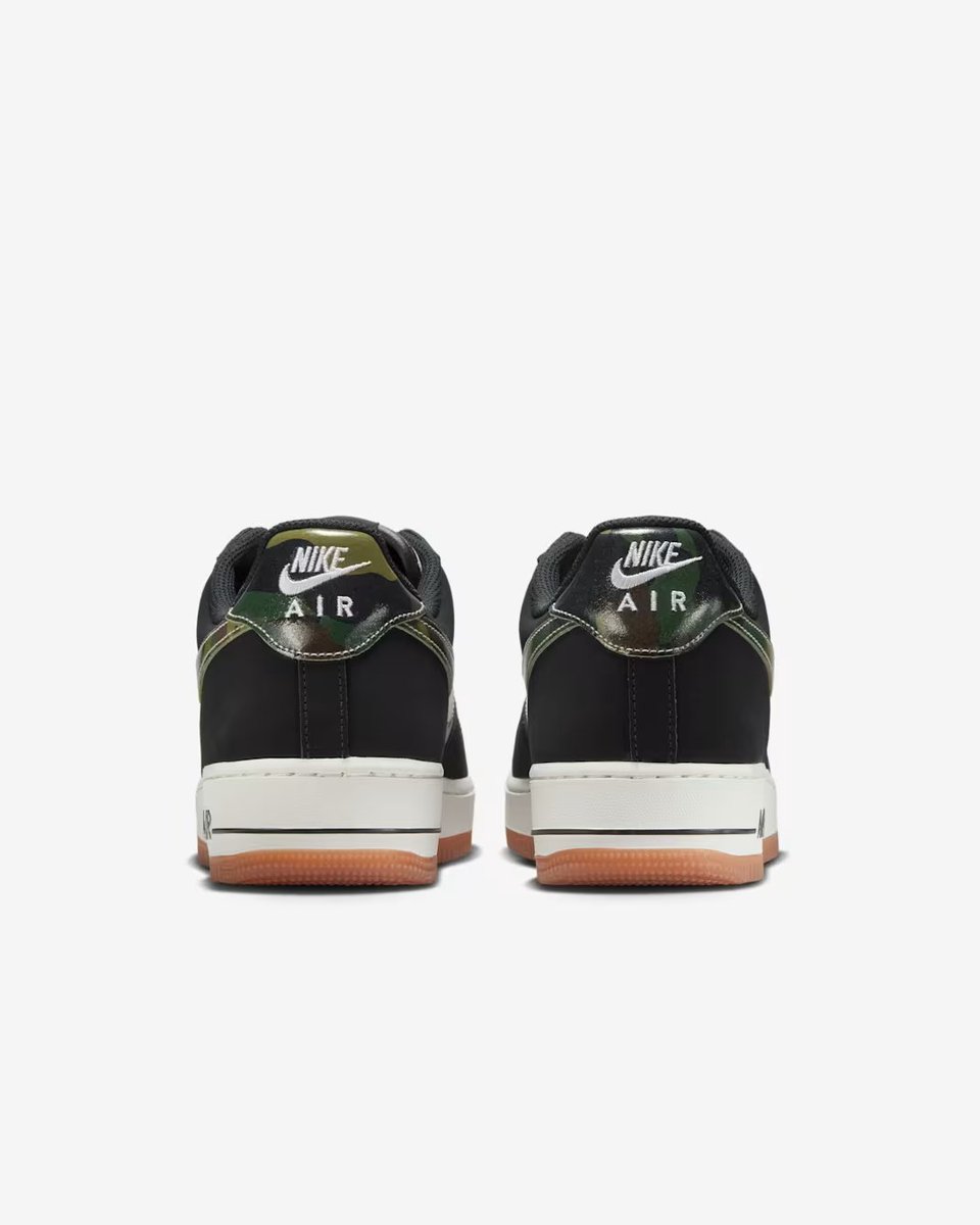 Sneaker Steal tweet media