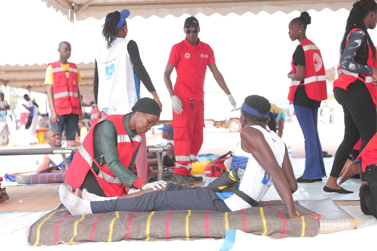 We’re all set for the #NSSFkampalaHillsRun 
Our First Aid team is on ground at Kololo Independence Grounds offering FREE First Aid &amp; post-run massage to all runners.
 
#NSSFRUN2025 #RunForOndia #FirstAidSavesLives #RunForACause
<a href="/mtnug/">MTN Uganda</a> <a href="/nssfug/">NSSF Uganda</a>