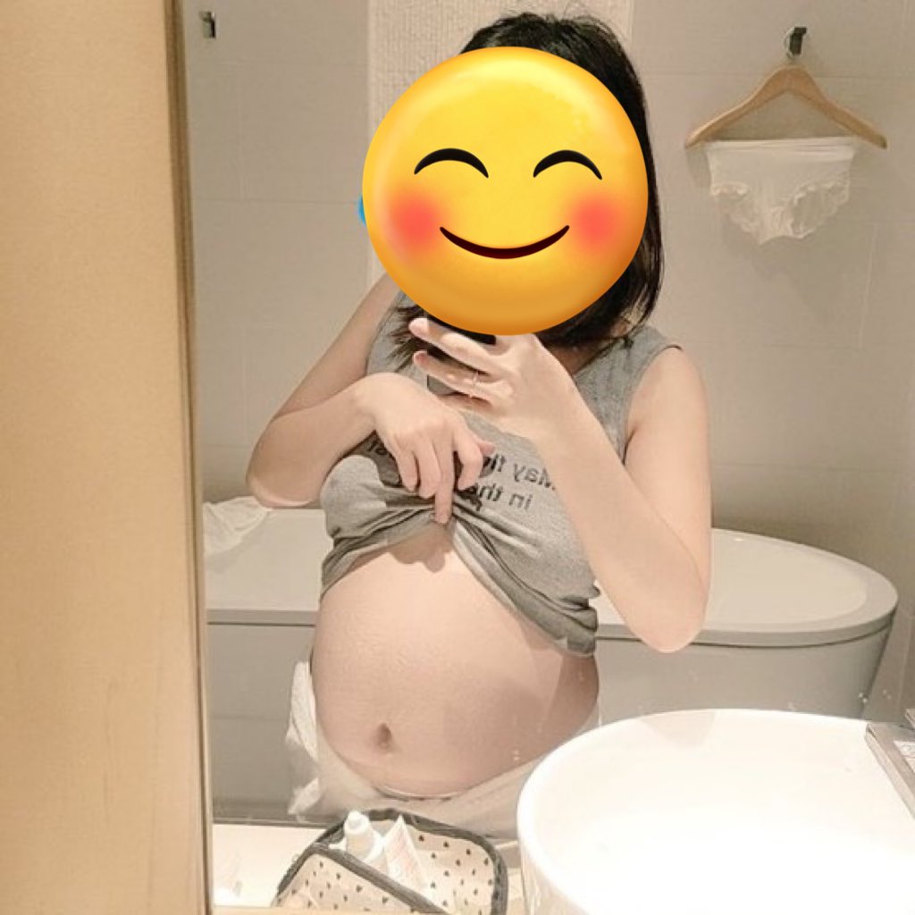 南京字母墙 tweet media