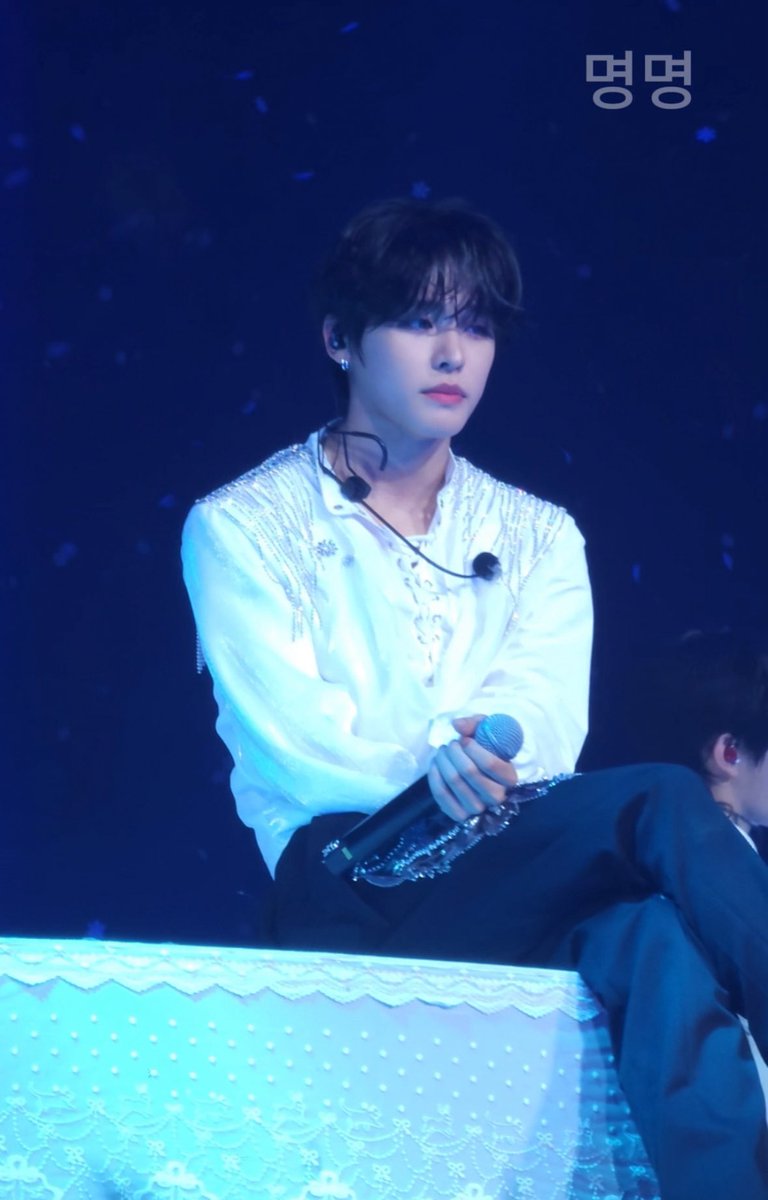 명명이 tweet media
