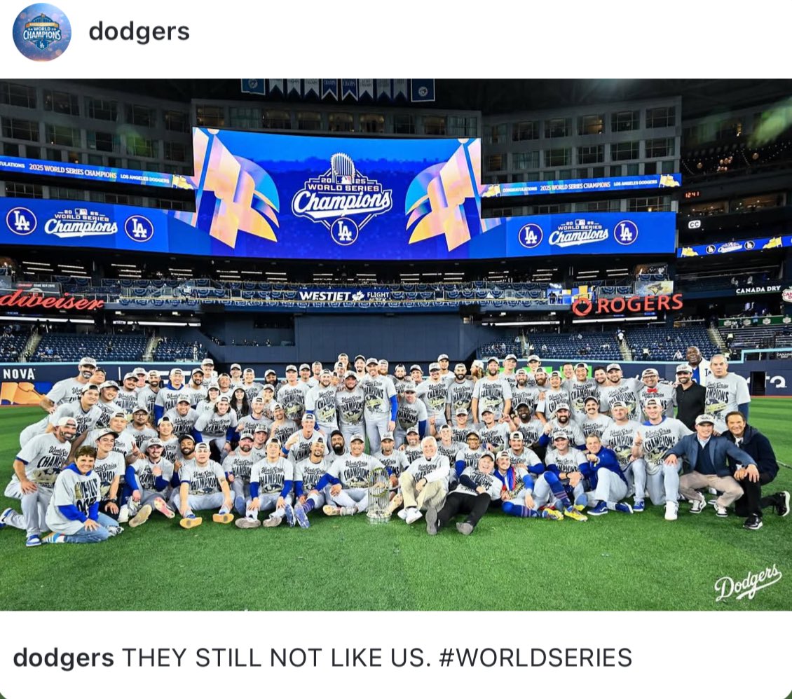 LakeShowYo tweet media