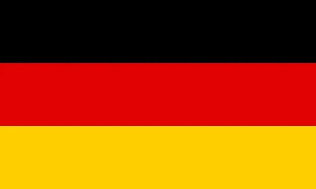 Without Googling, name something 🇩🇪 Germany invented?