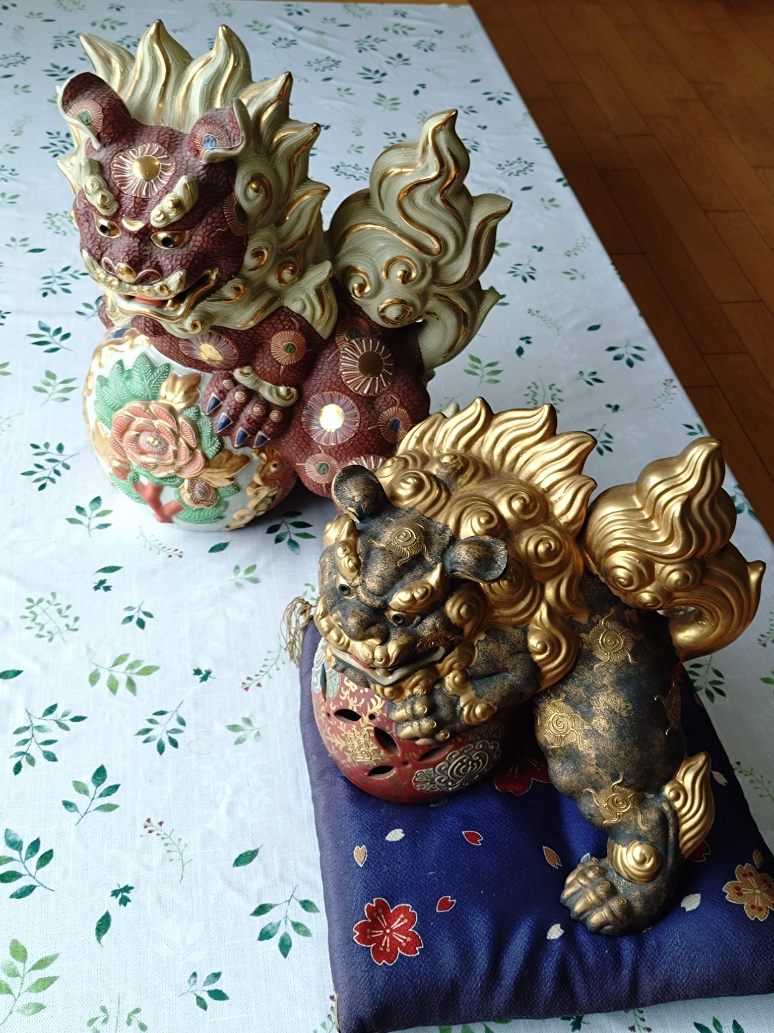 玉乗り獅子　置物 玉乗り獅子 - Search / X