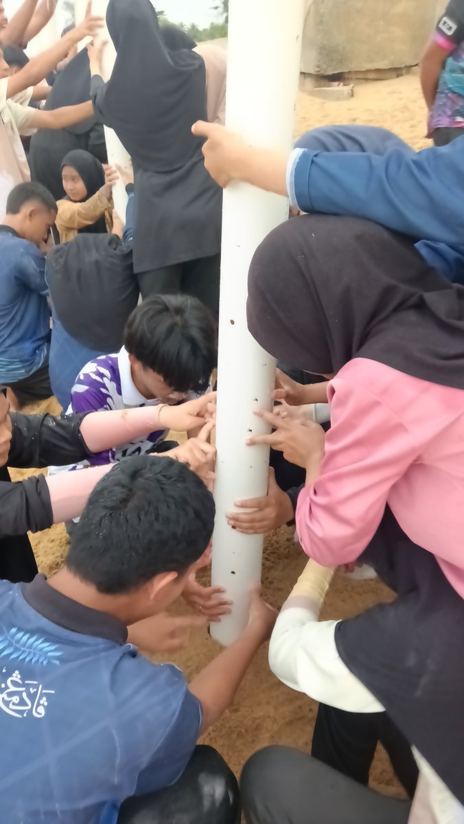 Pbsdkt's tweet photo. Kem Belia @ Rakan Prihatin 2025 Daerah Kuala Terengganu seramai 50 peserta dr 5 buah sekolah terpilih telah berjaya dilaksanakan pada 28 hingga 30 oktober 2025 bertempat di Angullia Beach House, Marang https://t.co/slyq1brVJt