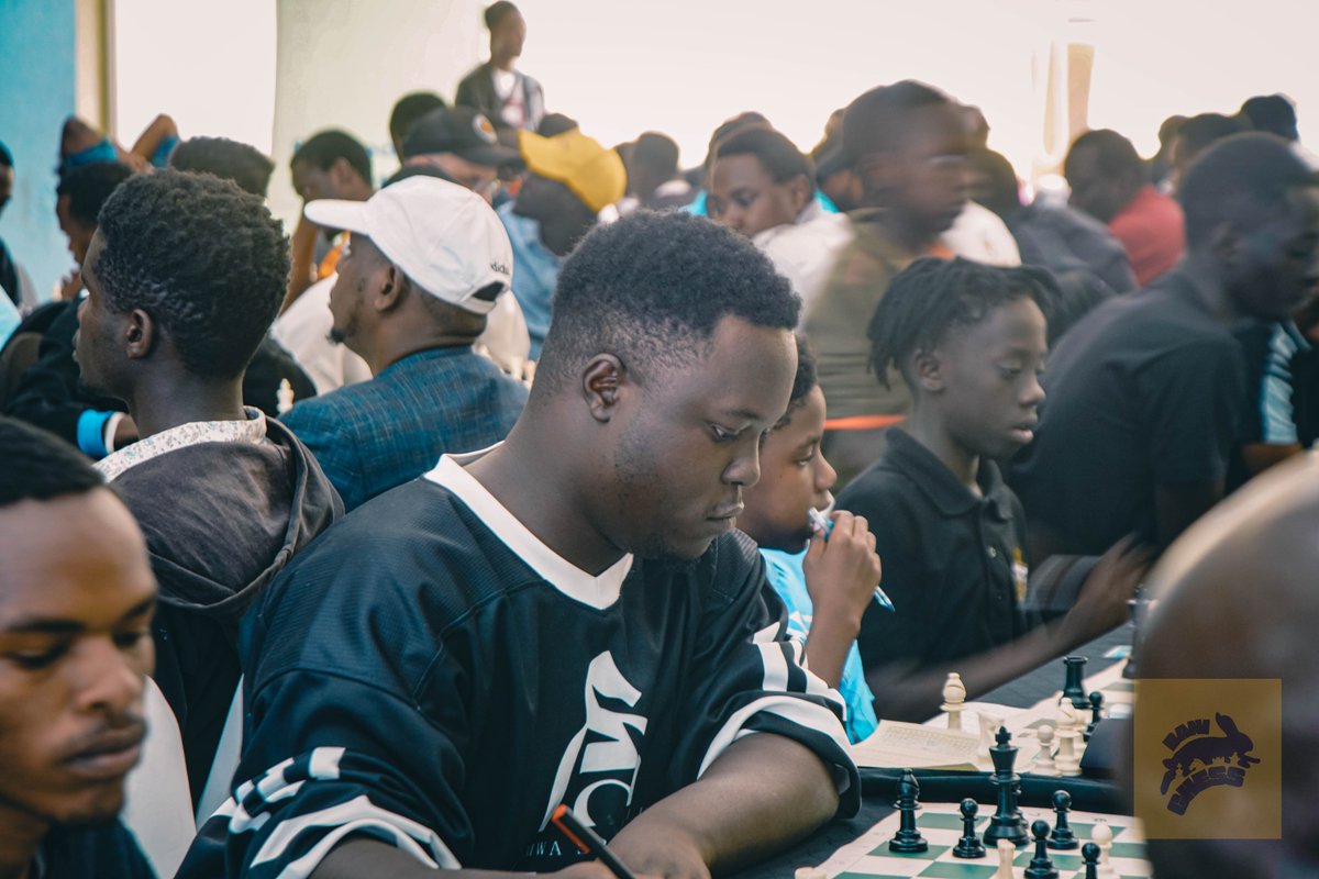 OlemwaSports's tweet image. Olemwa Sports Club gears up for a big fight today in the National Chess League.

🎯 6 Rapid games (15+10)
⚡ 6 Blitz games (3+2)
The team is ready. The boards are set.
Let’s go make it count. ♟️🔥

#ChessUganda #OlemwaSportsClub #NationalChessLeague