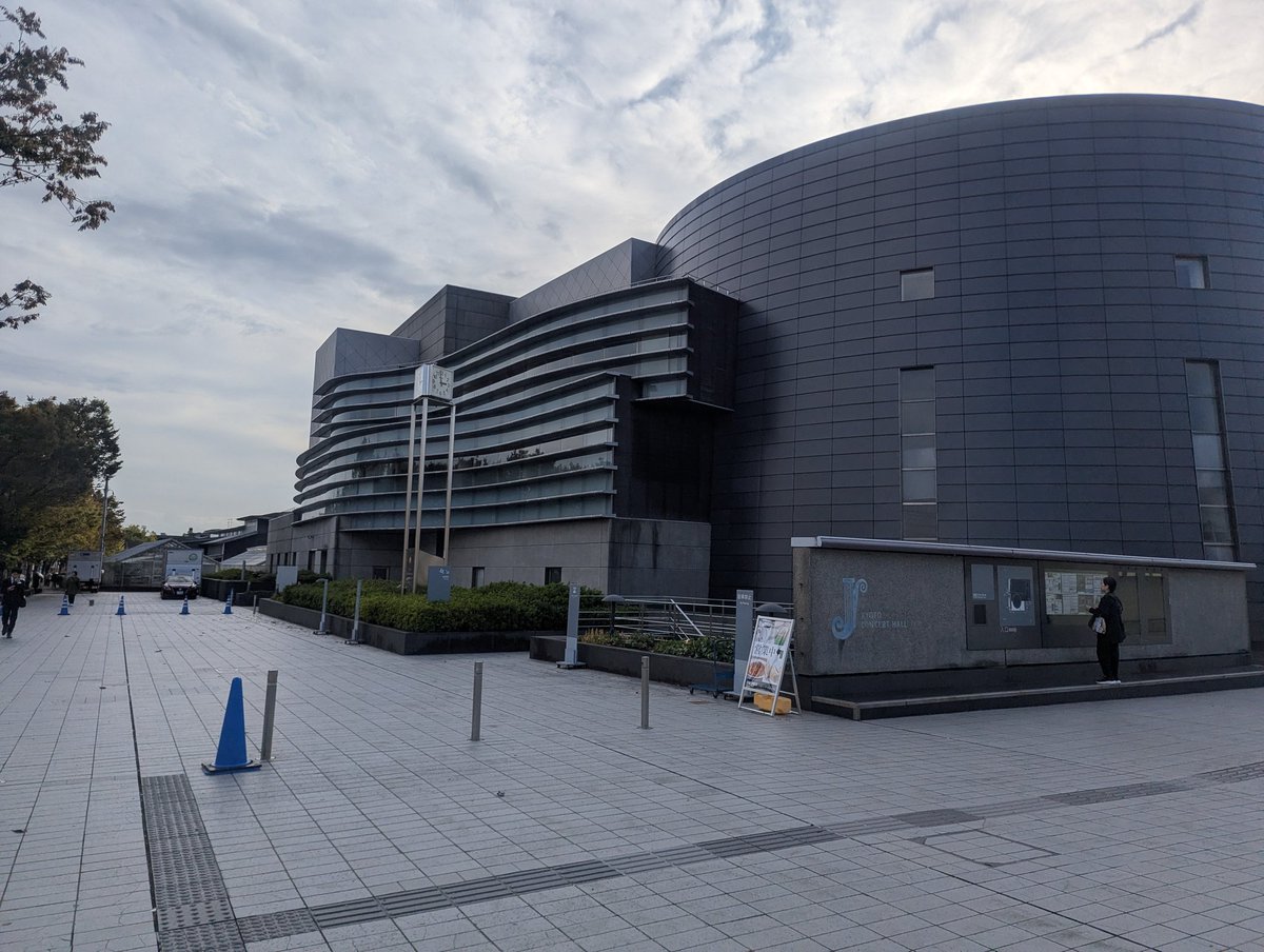 ほざい tweet media