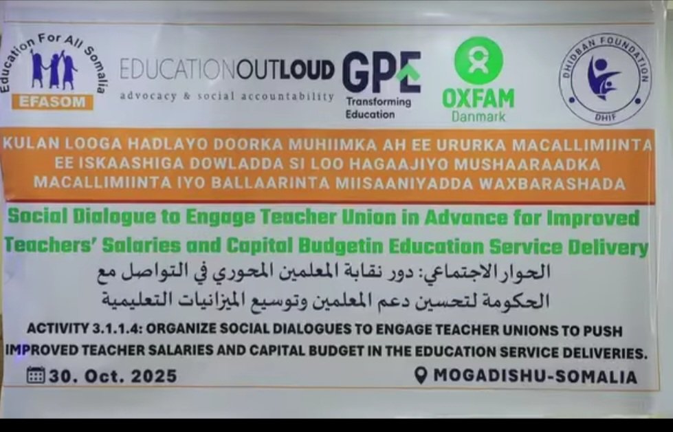 SharmarkeAMB's tweet photo. 30th October 2025

I participated in a meeting discussing the important role of the Teachers’ Union in collaborating with the Government to improve teachers’ salaries and expand the education budget.

The meeting, held in Mogadishu. https://t.co/rNGcBycta9