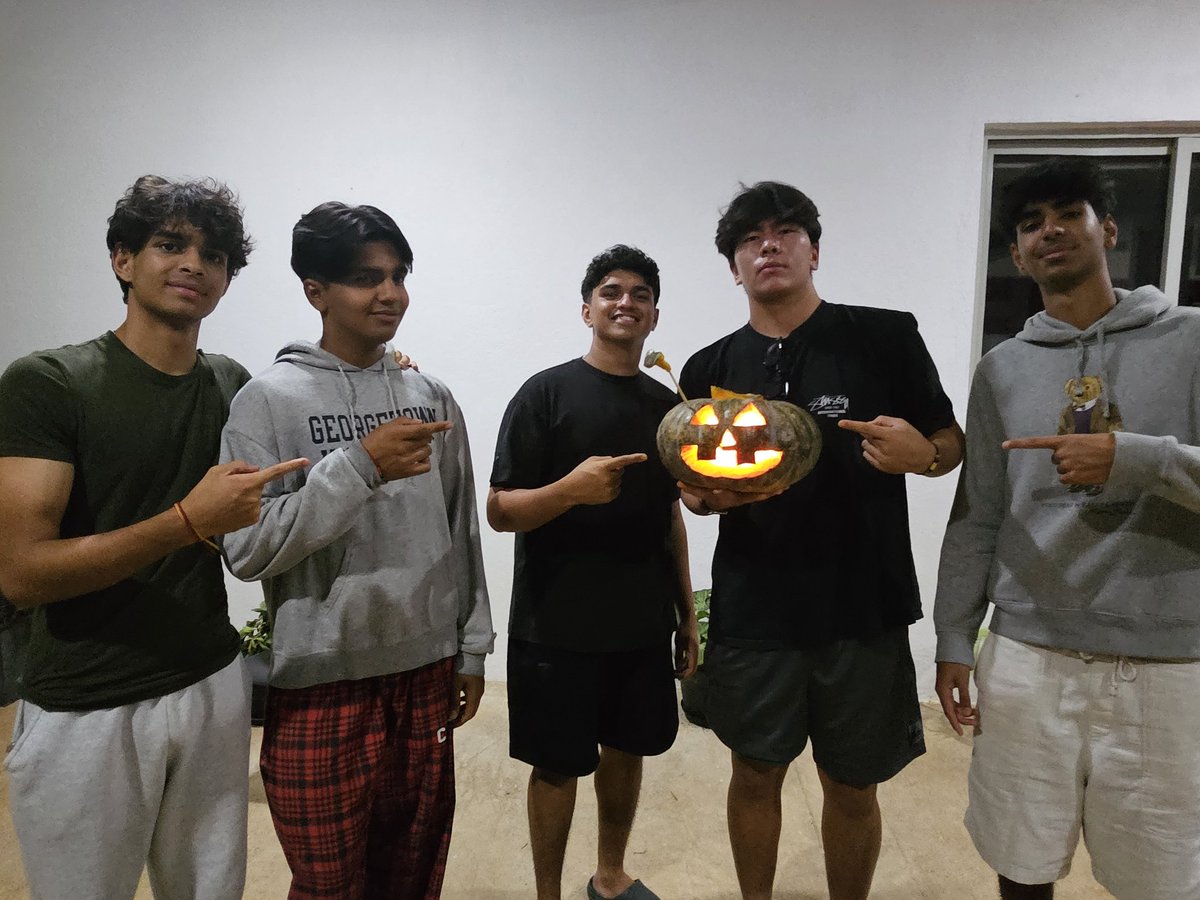 Stonehill Boarding tweet media