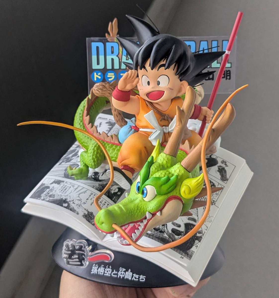 リペイントするフリーザ様 on X