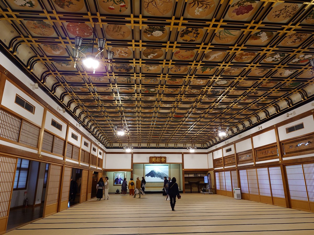joe_1400GTR's tweet photo. 永平寺 凄い

私は福井県～https://t.co/iiCX3jQZUy、＃永平寺 にいました。
#R1250RT #1400GTR #W400 #BMW #Kawasaki #バイク写真部
#PENTAX #PENTAXK70 #PENTAXQ #PENTAXQS1 #Q_mount #Qマウント https://t.co/gsWXjEicnp