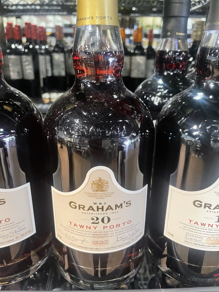 postedguy's tweet image. Scoot scootin