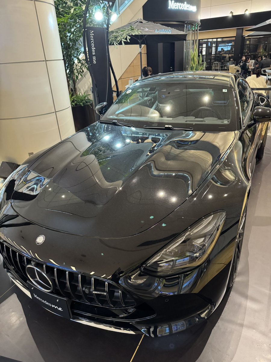 誰かが僕にベンツ🚙を買ってくれると信じてます😇 #ベンツ #メルセデス