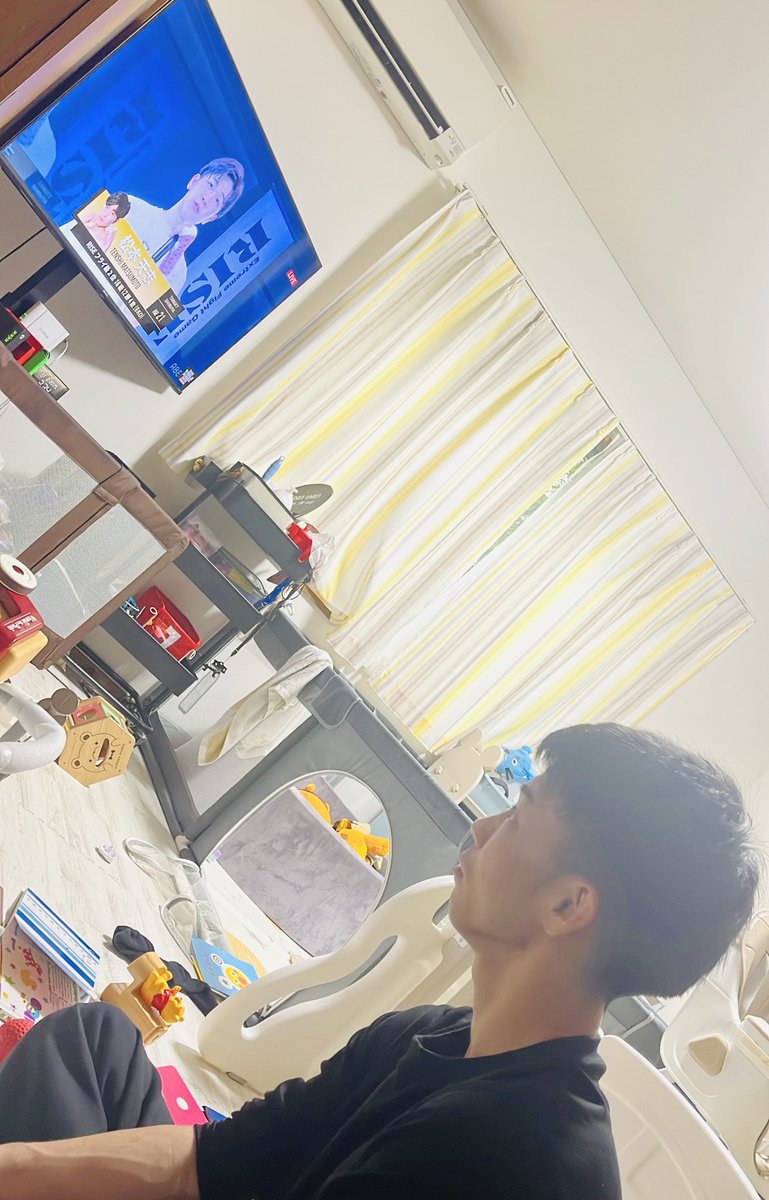 straycat_017's tweet image. 麗也が直近で負けた2選手で、
フライ級王座決定戦が決定👑

険しい顔でマイクを見ていたと思ったら、
「えっ！棚澤君vs天志君ってめちゃめちゃ楽しみじゃね！絶対見に行こ！」
とウキウキした顔で振り返って言ってました😂

君も頑張れ…笑

#部屋の散らかりようはお許しください
#RISE_WS