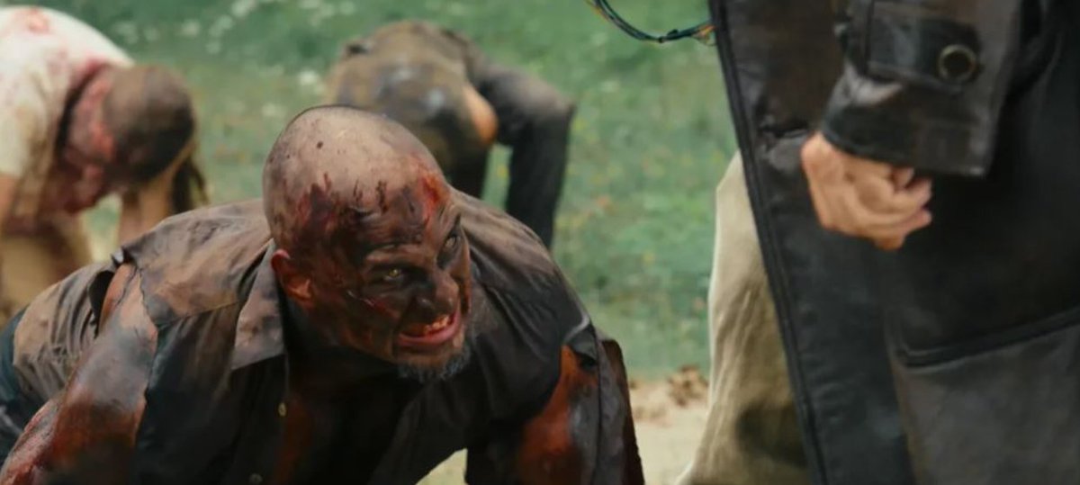 Kurucinfo2's tweet photo. Zombikaland magyarhonban.
Az első ilyen jellegű magyar filmet nagyon is a nemzetközi piacra szánták.
#Kuruc #Magyarország #filmipar #kultúra #SilentZone
🌐 https://t.co/f2zAoskQif https://t.co/haCFToqp7T