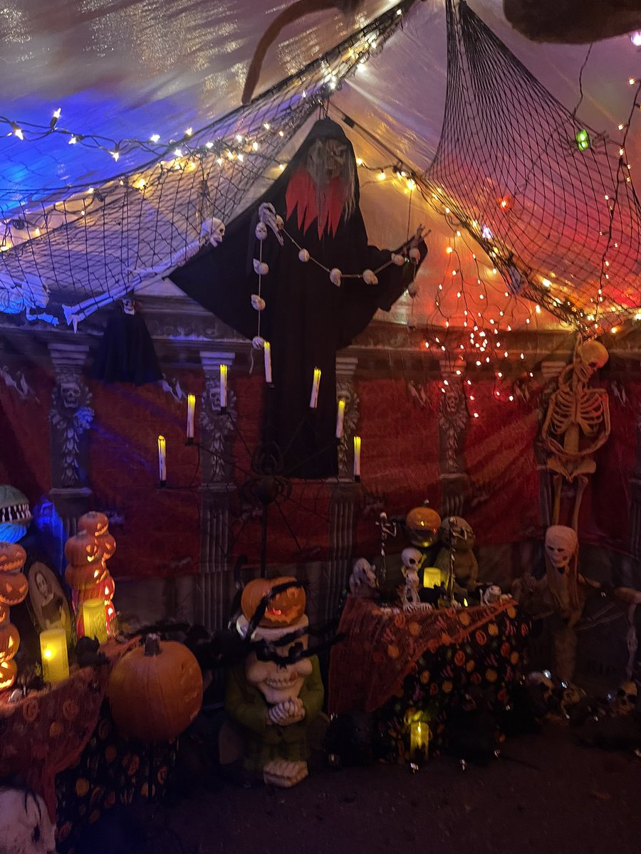 Little late. But here was my Halloween decorations. W or L?