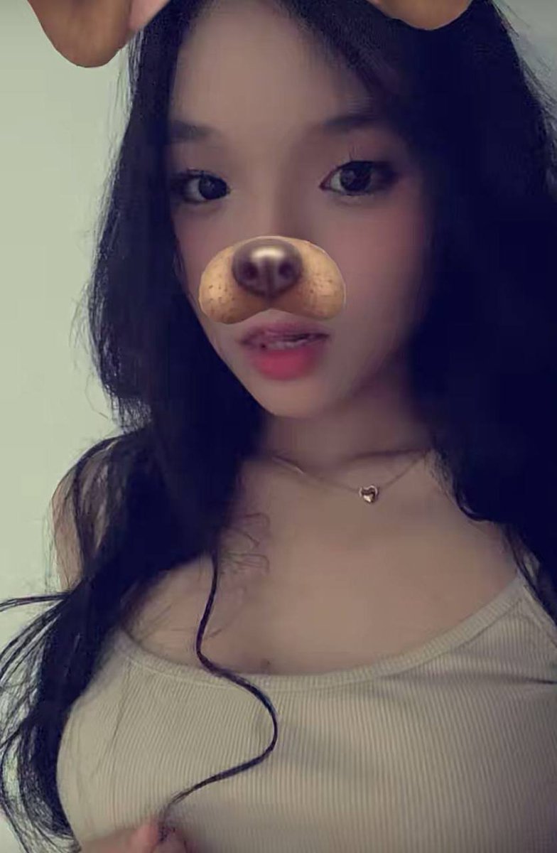 Cherry02Pe's tweet photo. 2k9 như này liệu a có chê hơm :)) https://t.co/2L8JxaN0gU