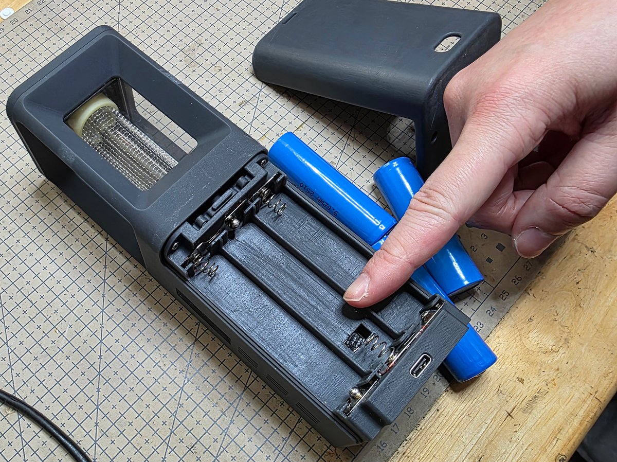 The Torch 2 injection molds are being made. This is the last 3D printed working model. There are  just a few fiddly bits on the PCB we are finalizing.

Smol lady hands so hard to tell scale- it's a little chunky at 188mm x 60mm x 60mm ( 7" 3/8 x 2" 3/8 x 2" 3/8) but still much