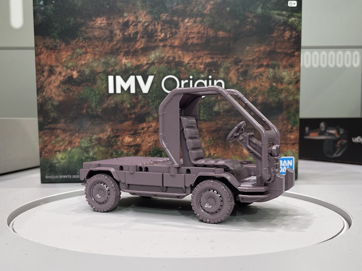 GA200000's tweet image. トヨタのブースで体験できるIMV Originのプラモデル作りすごく楽しかった