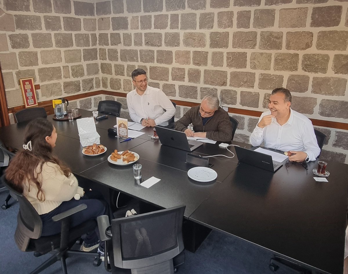 acmakas's tweet image. ODTÜ Mezunları Birliği Vakfı Burs Komitemiz çalısmalarını sürdürüyor. @odtumebiva