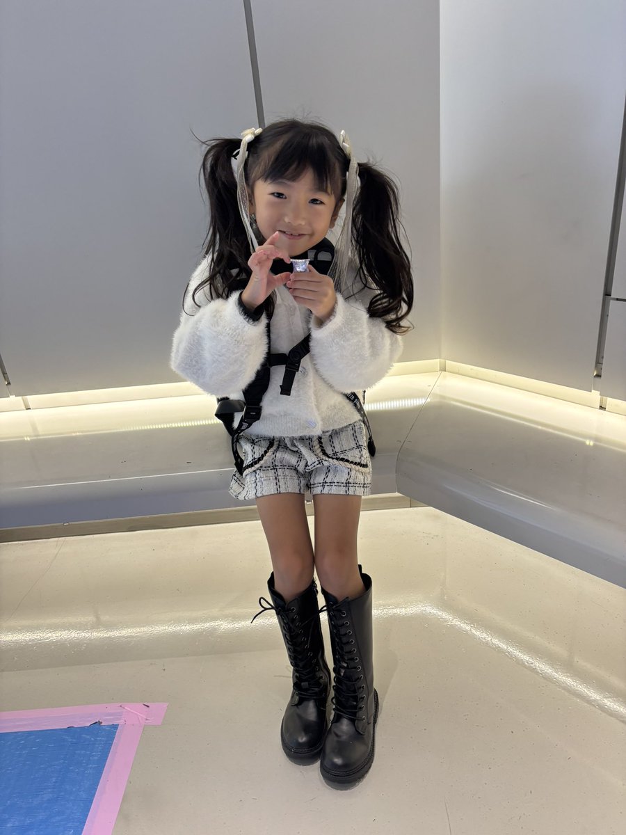 anchan_11_16's tweet image. お出かけ❤️行ってきまーす
#topmodelschool
#CHURROSあんちゃん