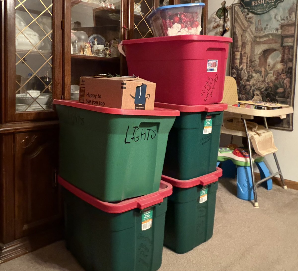 pawpaw_ray's tweet image. 🎄Soooo, when are you #Christmas decorating?🎄
While I was working outside…
NaNa carried our decorations up the basement stairs😳

We are over 60;
I injured my back during #military duties;
NaNa injured her’s handling things while I was #deployed…
🎅🏻 🎉BUT we are festive🎉🤶🏻