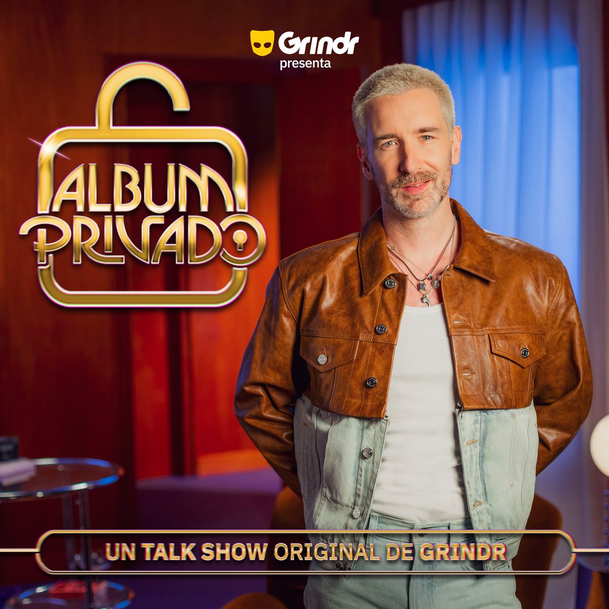 Álbum Privado ha sido una oportunidad increíble para conectar con toda la comunidad queer hispanohablante y así reivindicar nuestra manera de estar en el mundo en nuestro propio idioma (y en <a href="/Grindr/">Grindr</a> también 😋).

Creado y producido por <a href="/Neurads/">NEURADS</a> 

Ya disponible en plataformas📱