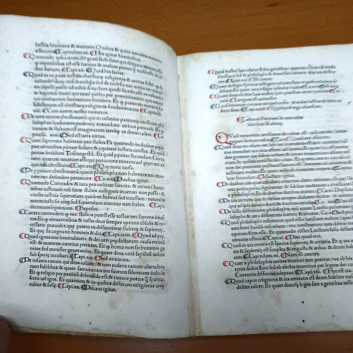 AilaAsociacion's tweet image. #Incunable: &quot;Opera. Add: S. Venantius Honorius Clementianus Fortunatus...&quot;, de Lactancio Firmiano, 1472.
📌 Disponible en la #librería &apos;Els Llibres del Tirant&apos; (Rambla Volart, 87 Baixos. Barcelona).
▶️elsllibresdeltirant.com #AsociaciónIbéricaLibreríasAnticuarias #AILA