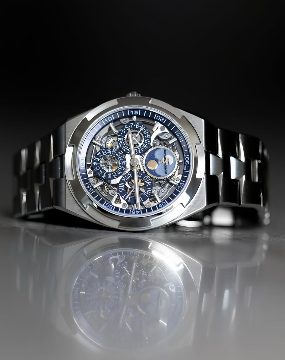 GlobalWatchClub's tweet image. Vacheron Constantin Overseas Perpetual Calendar Ultra-Thin Skeleton Ref. 4300V/ 220G-B946