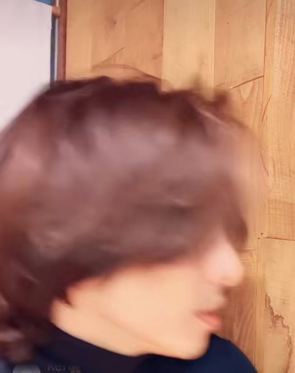 orangenosoda's tweet image. このスクショの下手さ(^^;;
ブレブレな横顔すらアート…美しい
#秒刻健 
#三宅健