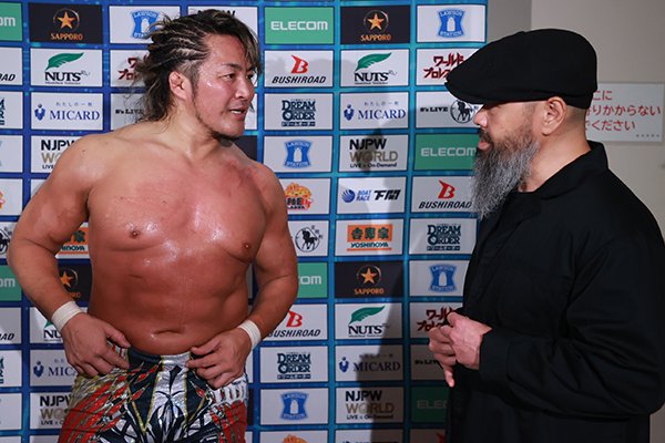 なんとBSの棚橋の前に外道が登場！

棚橋「何？ 何？」
外道「棚橋さん、まだ引退試合の相手決まらないですか？」
棚橋「引退試合の相手はまだ決まってないです」
外道「決まってない…。もしあれだったら、あの…俺、用意しますから。言ってください」

全文は
njpw.co.jp/608770

#衣錦還郷