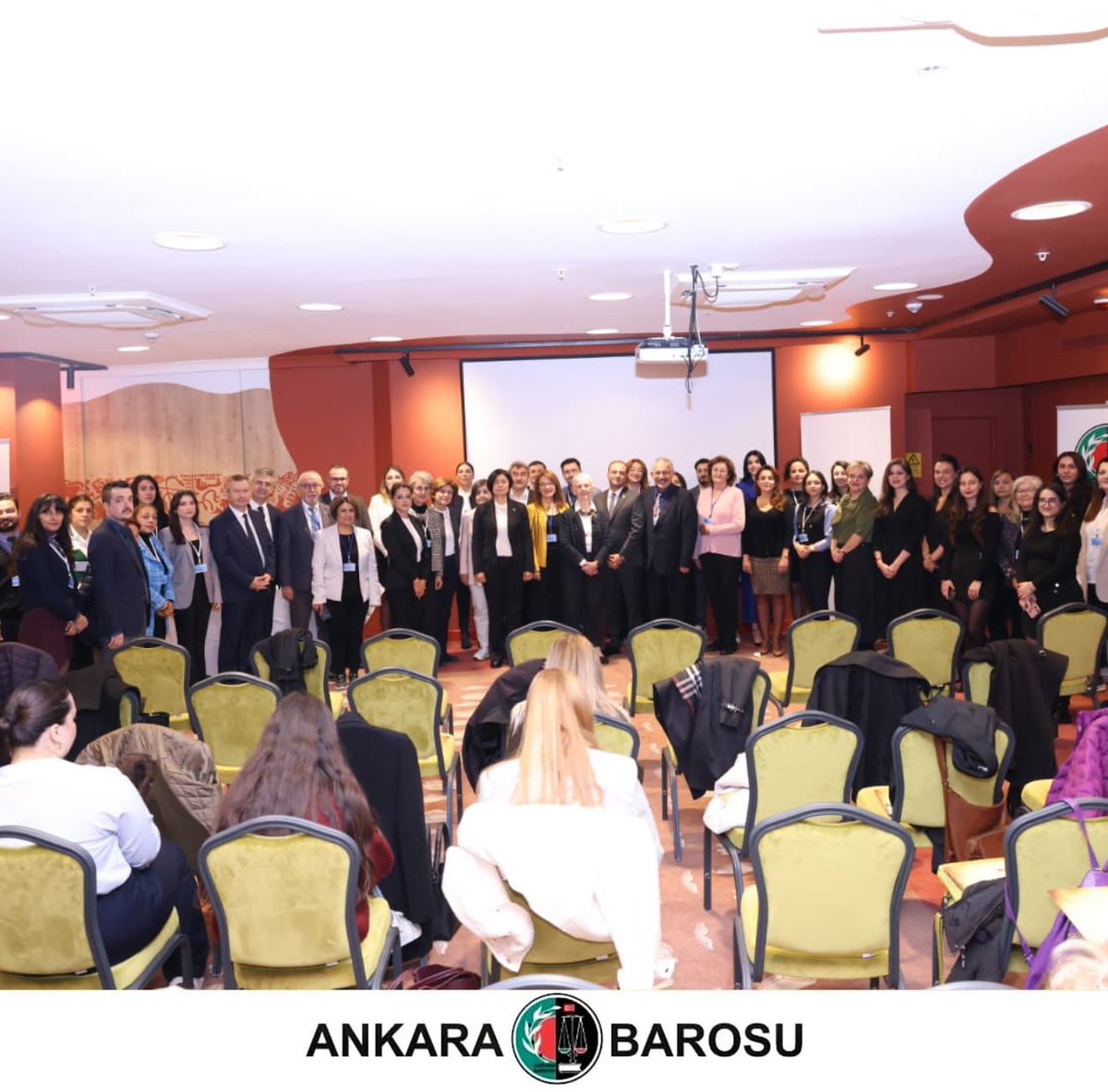ankbarochm's tweet photo. 31 Ekim - 1 Kasım 2025 tarihlerinde Ankara Barosu Çocuk Hakları Merkezimiz ve Çocuk İstismarını ve İhmalini Önleme Derneği işbirliğinde düzenlenen “ Suça Sürüklenen Çocuklarda Türk Ceza Kanunu Değişikliği Çalıştayı” gerçekleştirilmiştir. https://t.co/huTRlqFpf2