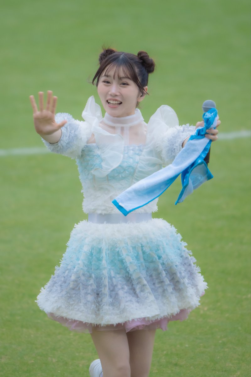 72yukachan's tweet image. 2025.11.02
日本直販SPECIAL DAY!!2025
明治安田Ｊ2リーグ 第35節 サガン鳥栖vs 徳島ヴォルティス
駅前不動産スタジアム

走ってるのかわいい🥹

#HKT48_カメコ
#秋吉優花 ちゃん（@akiyoshi_hkt48 ）