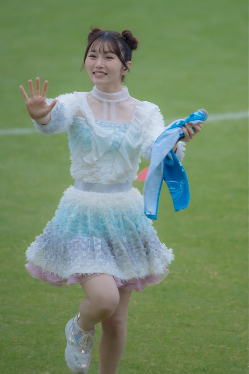 72yukachan's tweet image. 2025.11.02
日本直販SPECIAL DAY!!2025
明治安田Ｊ2リーグ 第35節 サガン鳥栖vs 徳島ヴォルティス
駅前不動産スタジアム

走ってるのかわいい🥹

#HKT48_カメコ
#秋吉優花 ちゃん（@akiyoshi_hkt48 ）