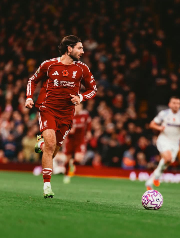 JUCHEBARCA's tweet image. Dominik Szoboszlai is one of the few midfielders I truly admire. I’ve followed him since his time at Salzburg.
His versatility is elite, he can operate anywhere across the midfield and even function as a forward when needed. To me, he is currently the best midfielder in the EPL.