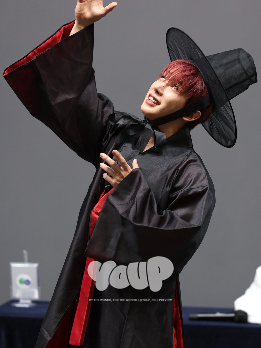 youp_pic's tweet photo. 251102 위드뮤 대면팬싸

애비 이즈 백

#원호 #WONHO https://t.co/YFmVlp4Ka7