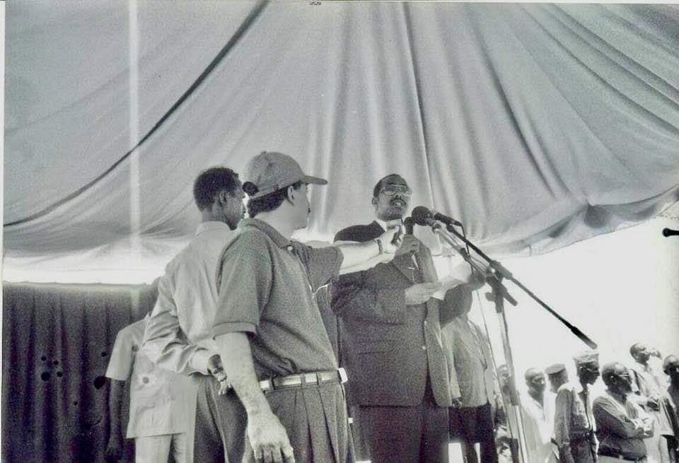 AMB_Affey's tweet photo. Today, in a nostalgic mtg, my friend Prof. Badejo &amp; I, were decorated with Djibouti Order of 27 June 1977, by the P.M, on behalf of Pres. Ismail :25 yrs ago at Arta I delivered Kenya’s congratulatory message @ the successful Somali Peace Process &amp; swearing in of the Somali Pres. https://t.co/s1pL09m3X0