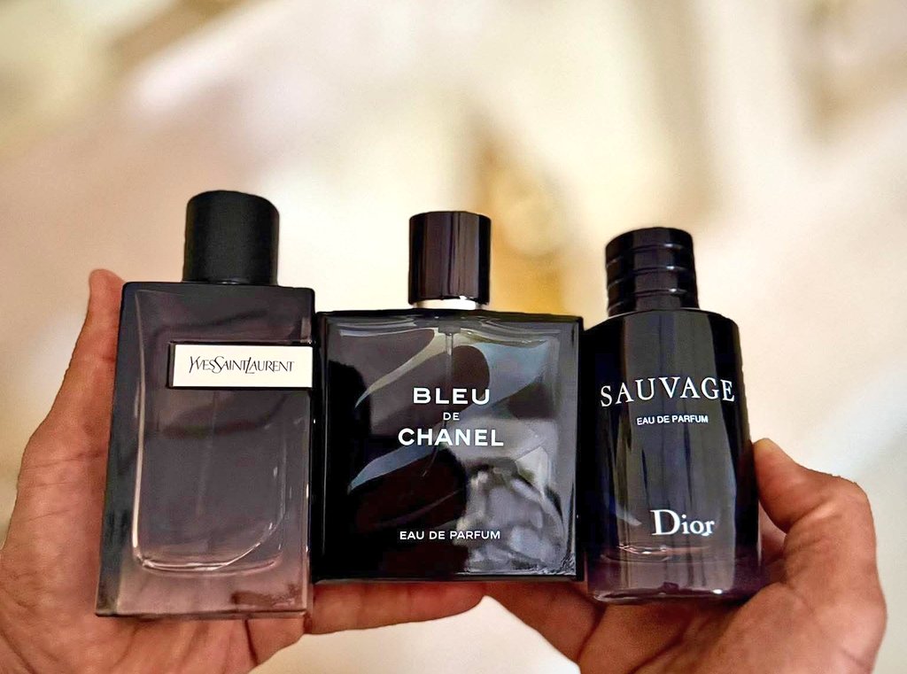 اشهر العطور الزرقاء والاكثر مبيعاً

#رابطة_عشاق_العطور