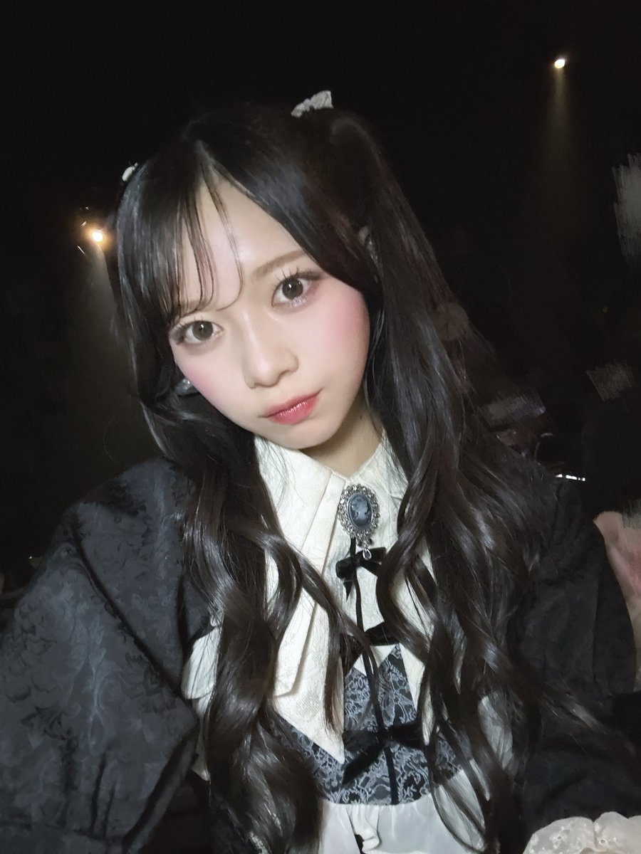 はーふついん🖤🖤🖤 #ニアジョイ