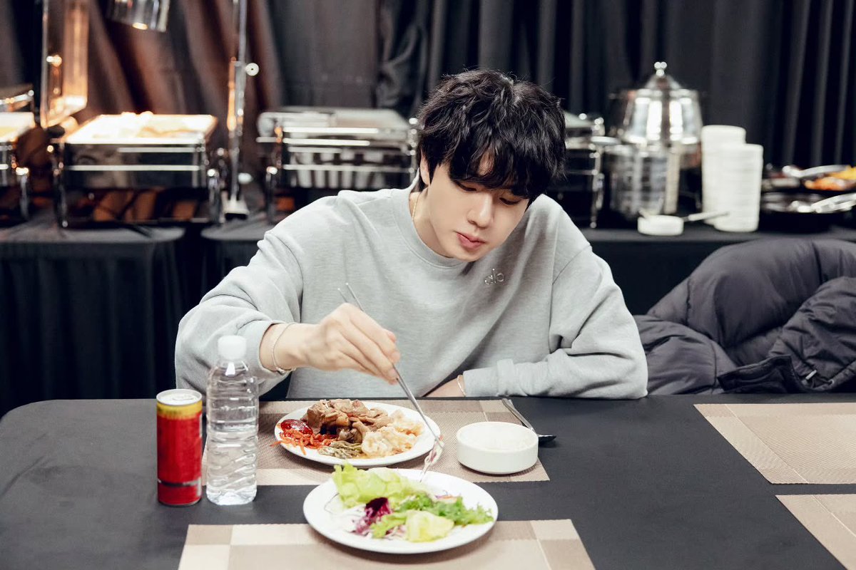 seokjinfile's tweet image. WOOTTEO ON INSTAGRAM