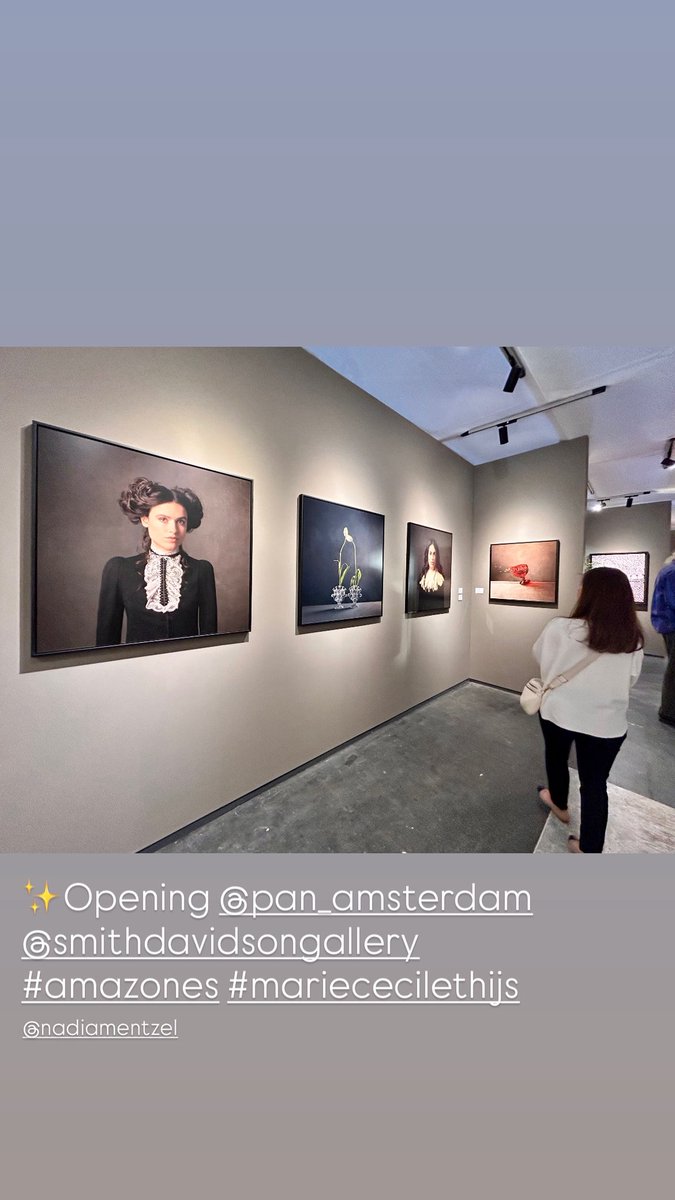 Pomegranate detail #onthewall at PAN Amsterdam at SmithDavidson Gallery Booth 109 #PANAmsterdam #mariececilethijs #bewelcome #noai #temporaryphotography #granaatappel pan.nl