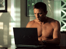 Mgoes (bio/acc 🤖💉) tweet media