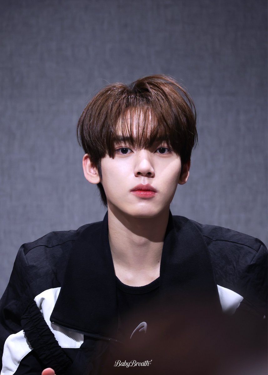 BabyBreath_hyj's tweet image. 251102 팬싸 HQ

#제로베이스원 #ZEROBASEONE #ZB1 #한유진 #HANYUJIN #ハンユジン #韓維辰