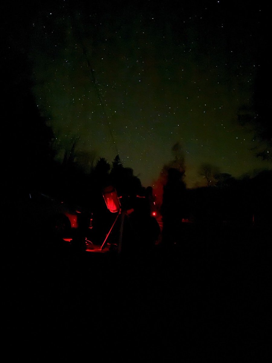 2025/10/24
富良野方面にて観測会を行いました!

秋と冬の星座の観測を行いました🍁
望遠鏡を用いて木星やオリオン大星雲、h-χなども観測しました✨️