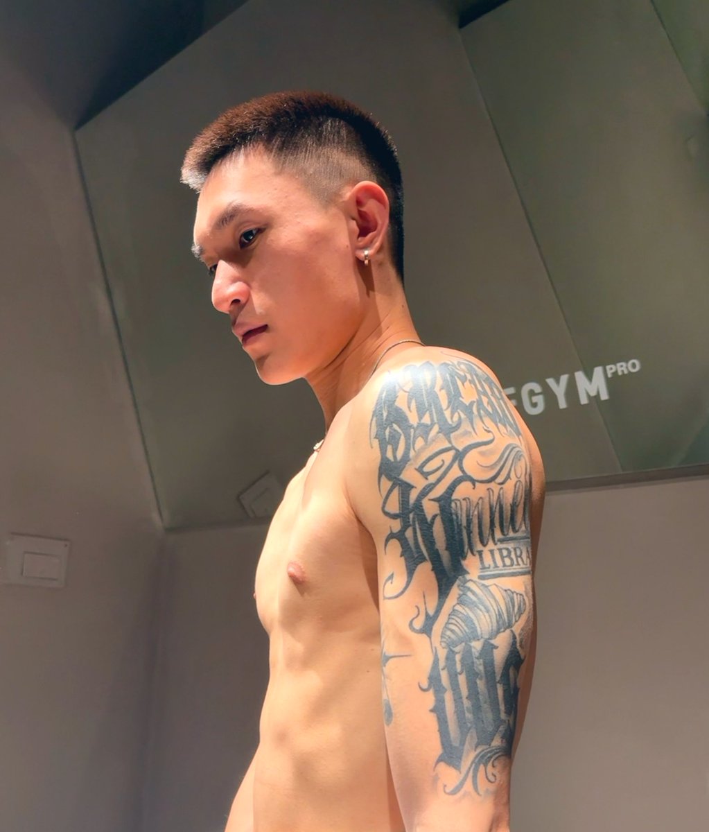 CallmeVVS tweet media