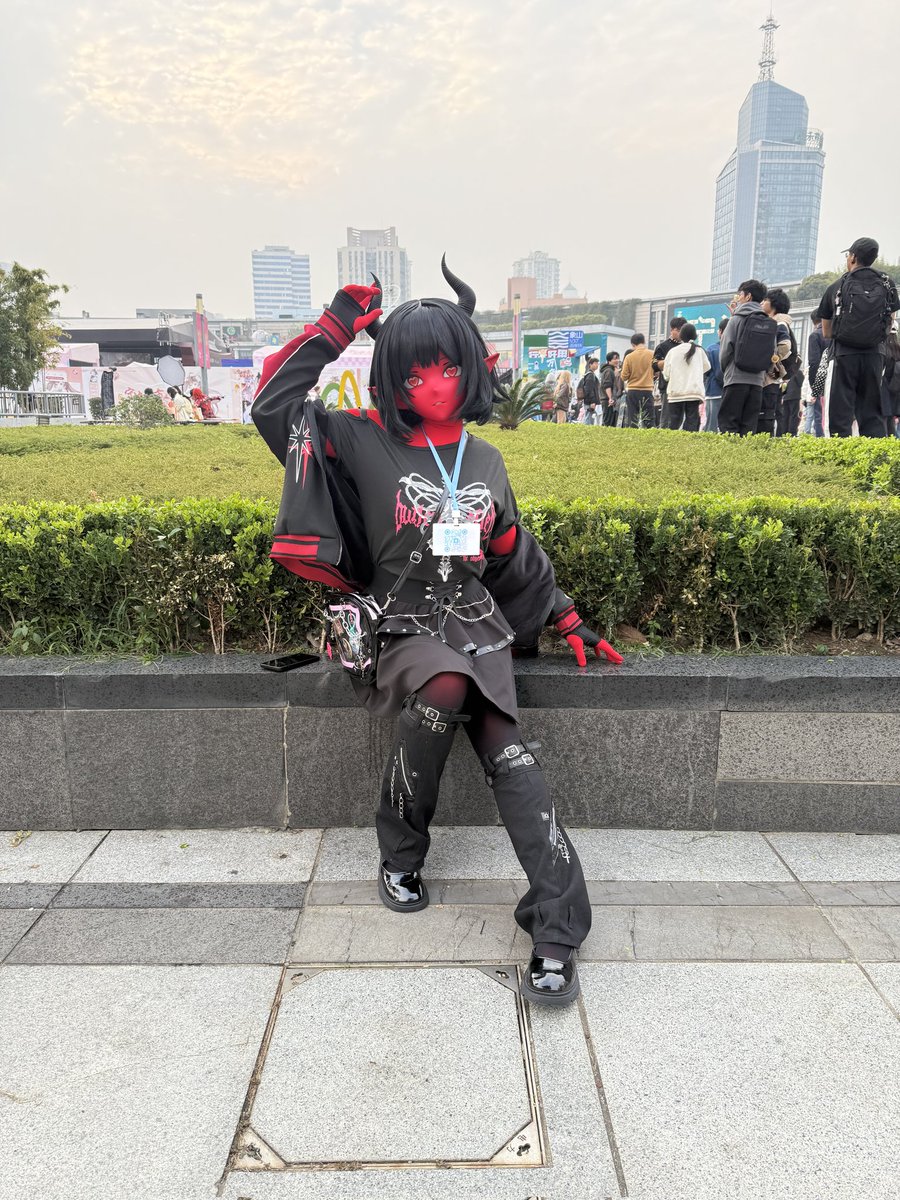 东照照照照 tweet media