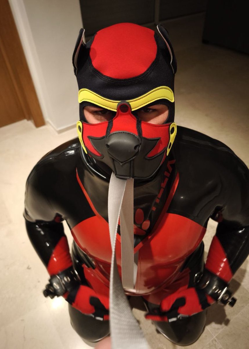 Day 57/90 🔐 + 30Days = Day 57/120 

Helix 2.0 is born! 
I don’t need to be leashed Sir!

Sorry for the long break, I was unfortunately sick, which is why I had a break where I came ruined🫣

Because of the unauthorised ruined I got 30 extra days locked😖 thank you Sir! 

🔑